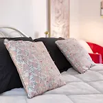 Maison Charmante Au Coeur De Casa vacanze *